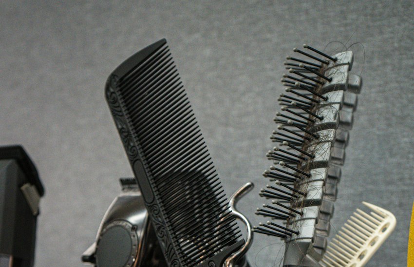 Barber combs and brushes ready for the next cut
